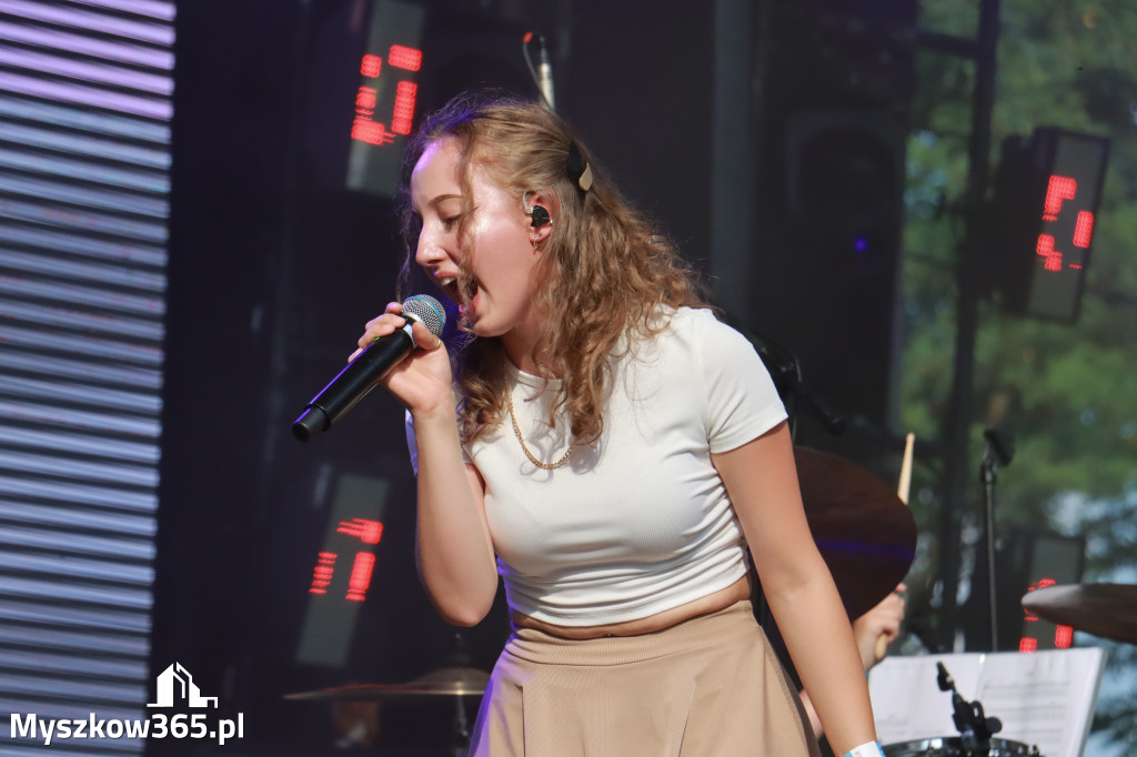 Fotorelacja IV: 75 lat Miasta Myszkowa - Koncert zespołu Stan Krytyczny