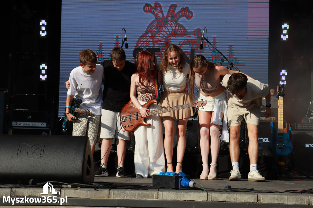 Fotorelacja IV: 75 lat Miasta Myszkowa - Koncert zespołu Stan Krytyczny