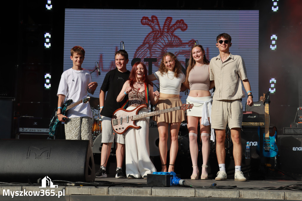 Fotorelacja IV: 75 lat Miasta Myszkowa - Koncert zespołu Stan Krytyczny
