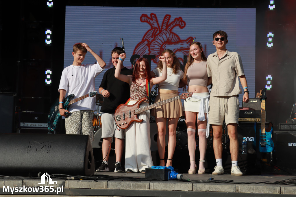 Fotorelacja IV: 75 lat Miasta Myszkowa - Koncert zespołu Stan Krytyczny