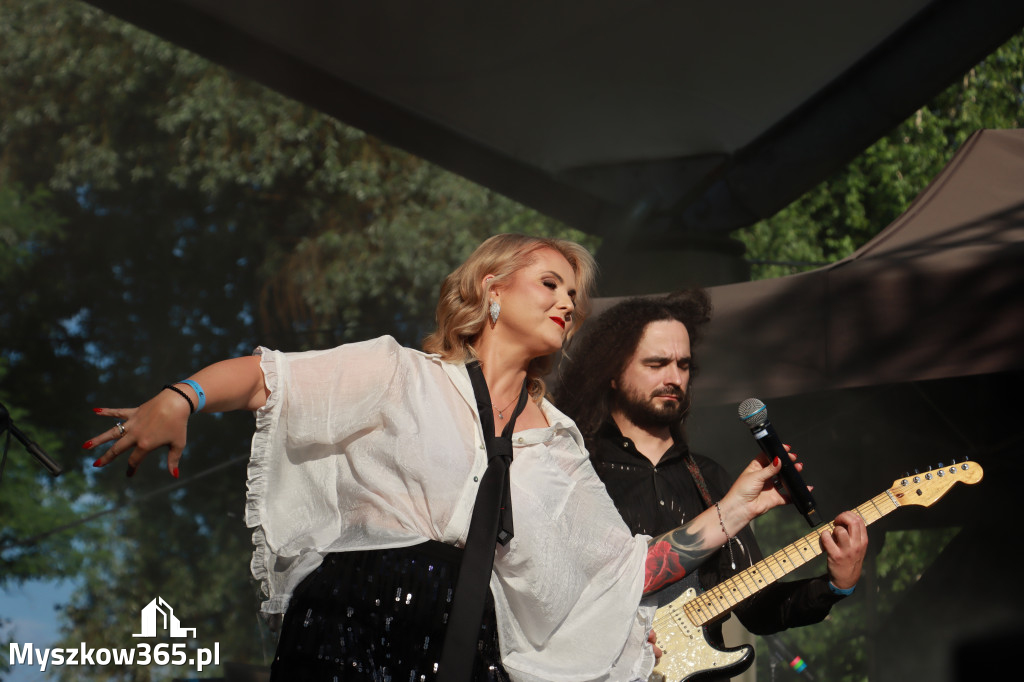 Fotorelacja V: 75 lat Miasta Myszkowa - Koncert zespołu Kardamon