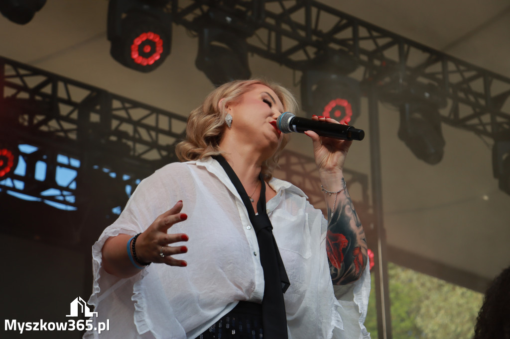 Fotorelacja V: 75 lat Miasta Myszkowa - Koncert zespołu Kardamon