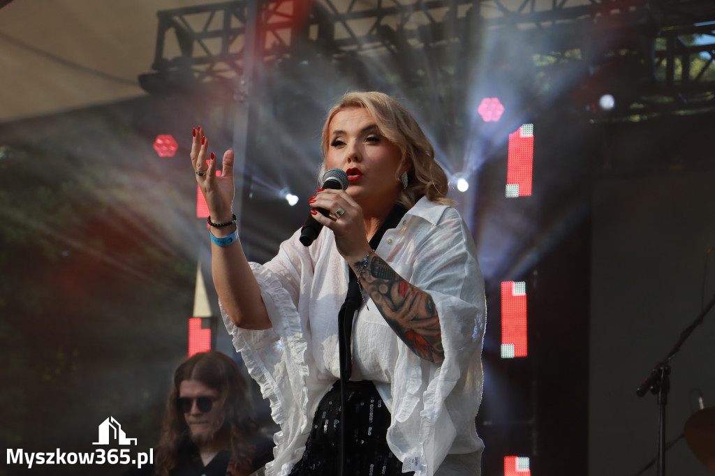 Fotorelacja V: 75 lat Miasta Myszkowa - Koncert zespołu Kardamon