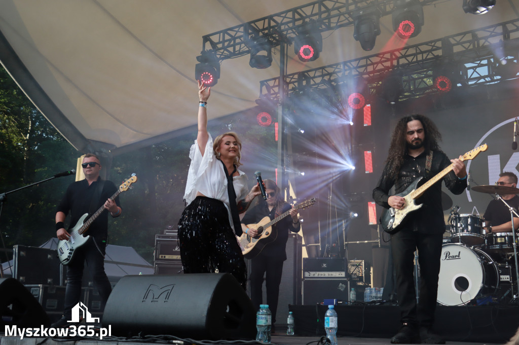 Fotorelacja V: 75 lat Miasta Myszkowa - Koncert zespołu Kardamon