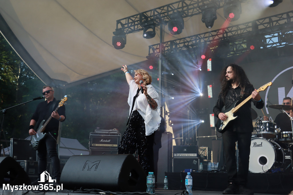 Fotorelacja V: 75 lat Miasta Myszkowa - Koncert zespołu Kardamon