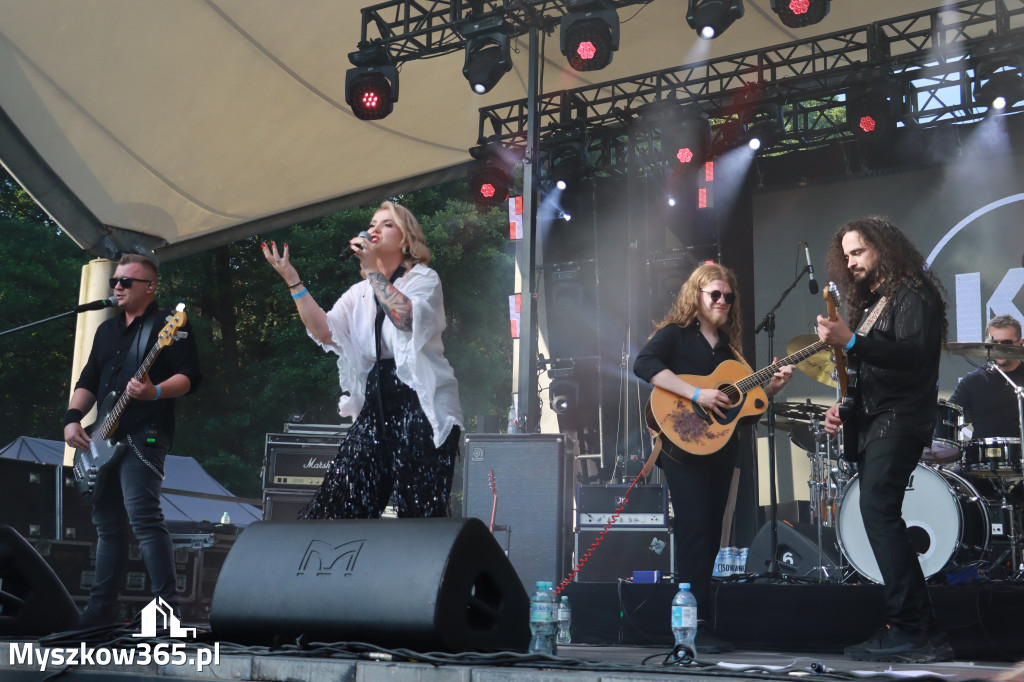 Fotorelacja V: 75 lat Miasta Myszkowa - Koncert zespołu Kardamon