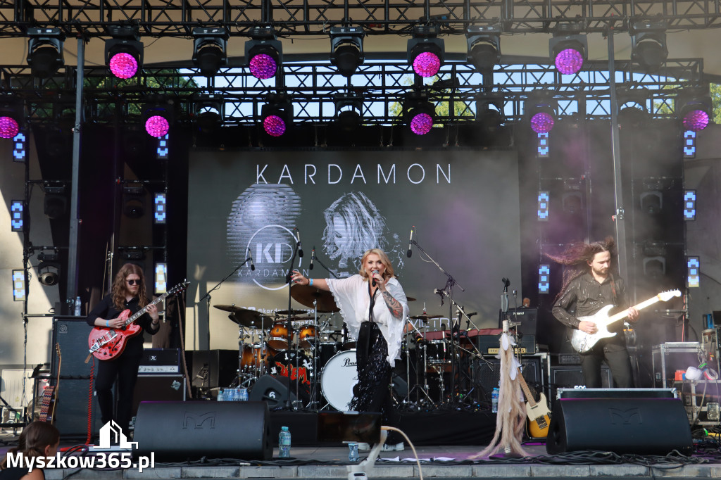 Fotorelacja V: 75 lat Miasta Myszkowa - Koncert zespołu Kardamon