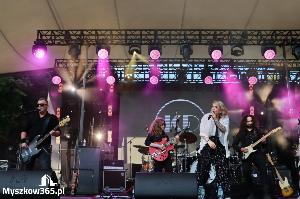Fotorelacja V: 75 lat Miasta Myszkowa - Koncert zespołu Kardamon