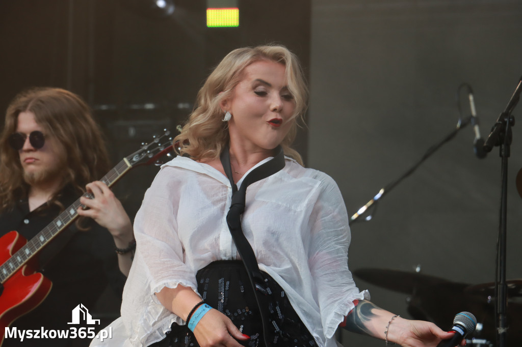 Fotorelacja V: 75 lat Miasta Myszkowa - Koncert zespołu Kardamon
