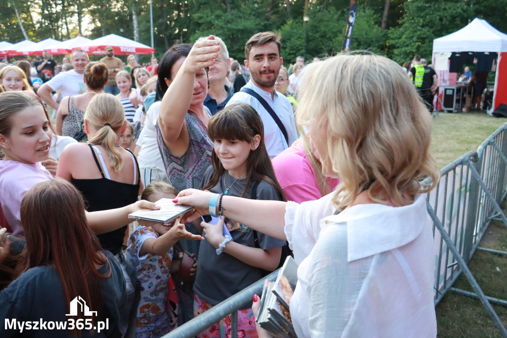 Fotorelacja V: 75 lat Miasta Myszkowa - Koncert zespołu Kardamon