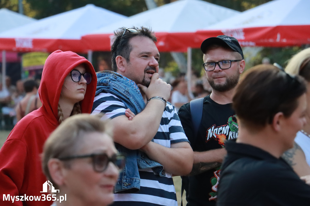 Fotorelacja V: 75 lat Miasta Myszkowa - Koncert zespołu Kardamon