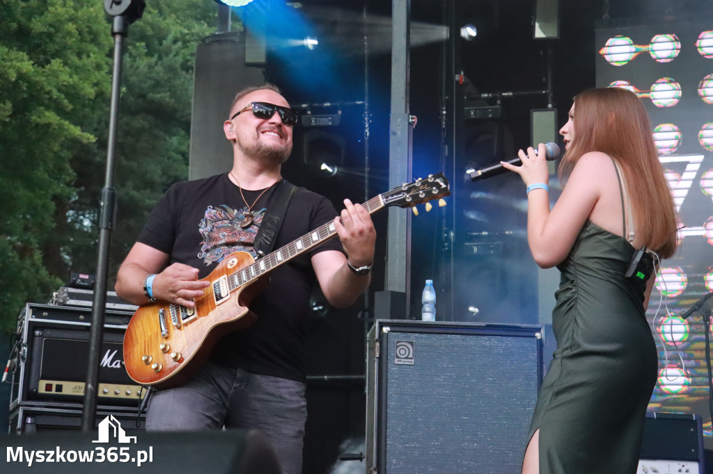 Fotorelacja VI: 75 lat Miasta Myszkowa - Koncert Zosi Wójcik!