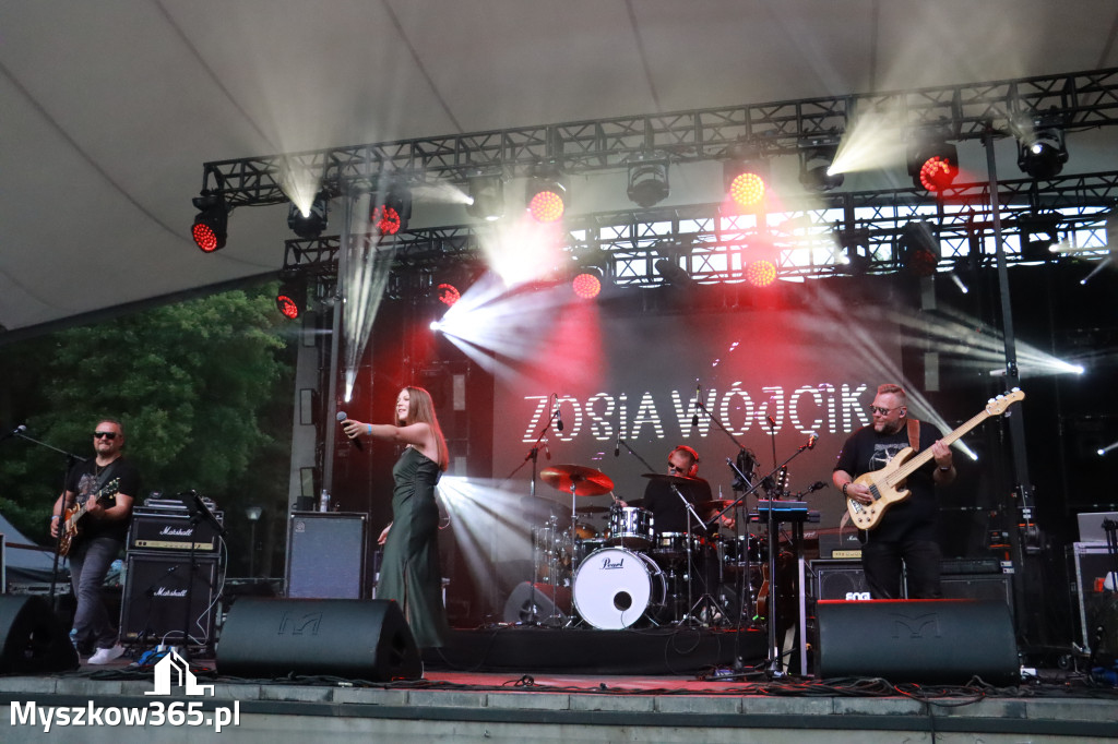 Fotorelacja VI: 75 lat Miasta Myszkowa - Koncert Zosi Wójcik!