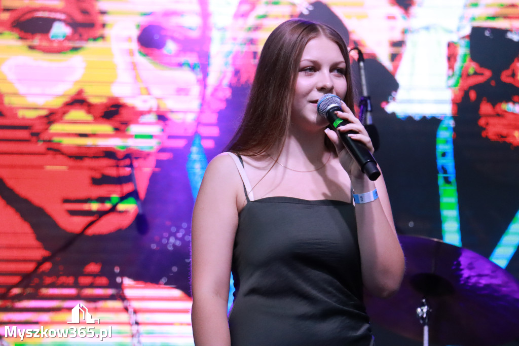 Fotorelacja VI: 75 lat Miasta Myszkowa - Koncert Zosi Wójcik!