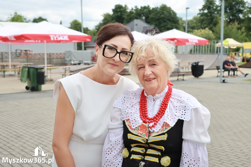 Fotorelacja I: Koziegłowy w rytmach tańca