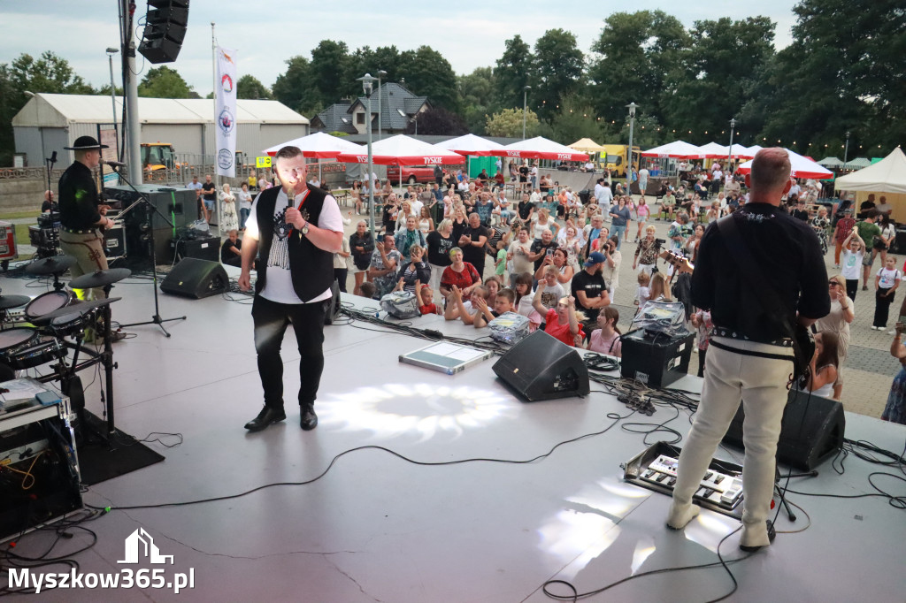 Fotorelacja III: Koziegłowy w rytmach tańca