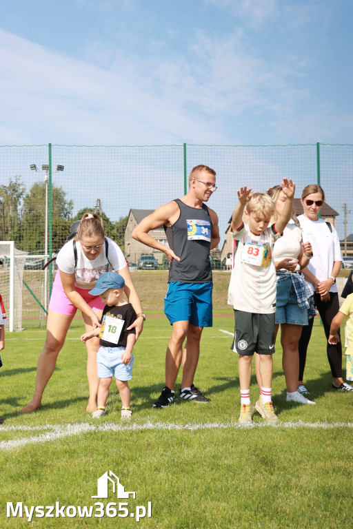 Fotorelacja I: Bieg z małego kopytka i Bieg z młodego galopu - Festiwal z Kopyta w Gniazdowie