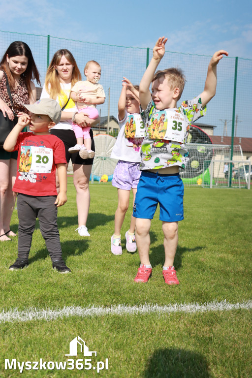 Fotorelacja I: Bieg z małego kopytka i Bieg z młodego galopu - Festiwal z Kopyta w Gniazdowie