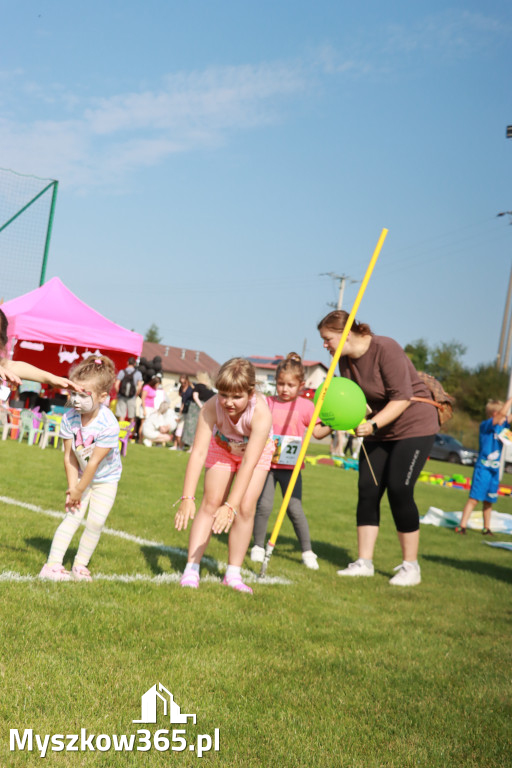 Fotorelacja I: Bieg z małego kopytka i Bieg z młodego galopu - Festiwal z Kopyta w Gniazdowie