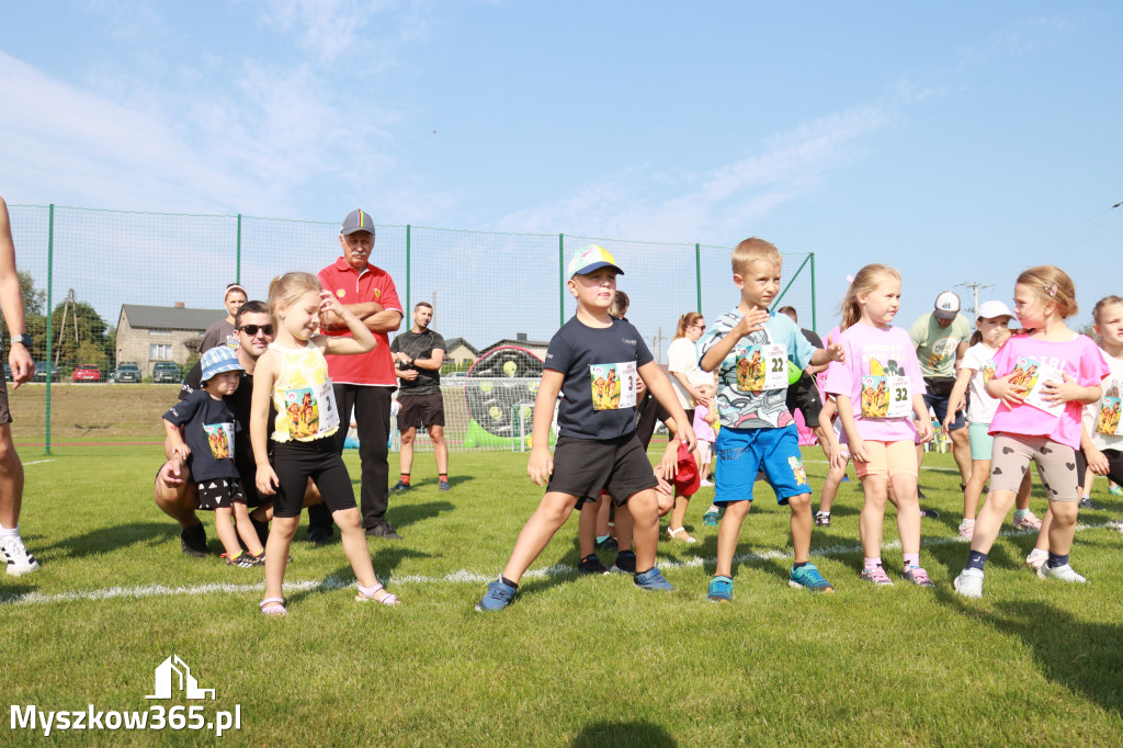 Fotorelacja I: Bieg z małego kopytka i Bieg z młodego galopu - Festiwal z Kopyta w Gniazdowie