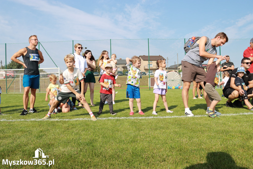 Fotorelacja I: Bieg z małego kopytka i Bieg z młodego galopu - Festiwal z Kopyta w Gniazdowie