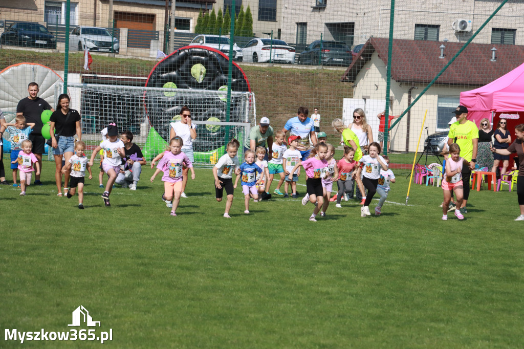 Fotorelacja I: Bieg z małego kopytka i Bieg z młodego galopu - Festiwal z Kopyta w Gniazdowie