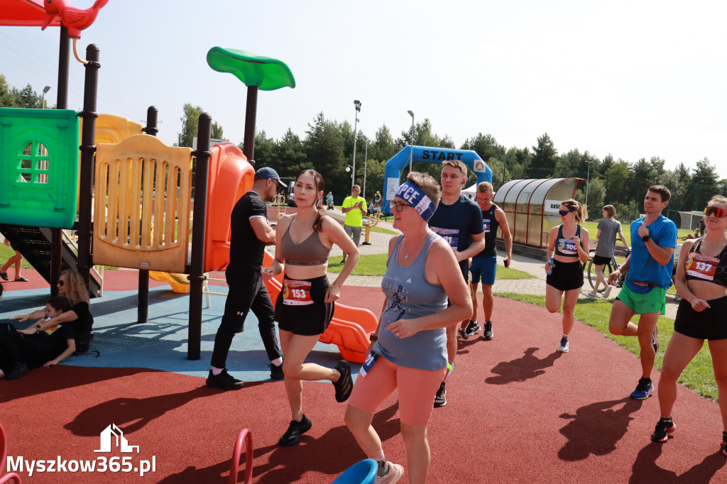 Fotorelacja II: Bieg z Kopyta - rozpoczęcie i rozgrzewka. Festiwal z Kopyta w Gniazdowie