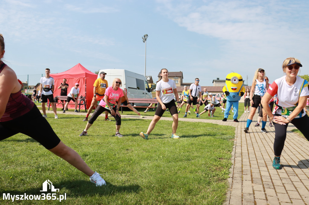 Fotorelacja II: Bieg z Kopyta - rozpoczęcie i rozgrzewka. Festiwal z Kopyta w Gniazdowie