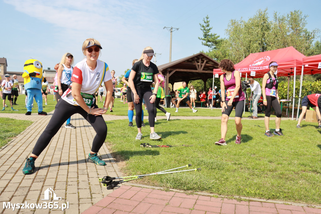 Fotorelacja II: Bieg z Kopyta - rozpoczęcie i rozgrzewka. Festiwal z Kopyta w Gniazdowie