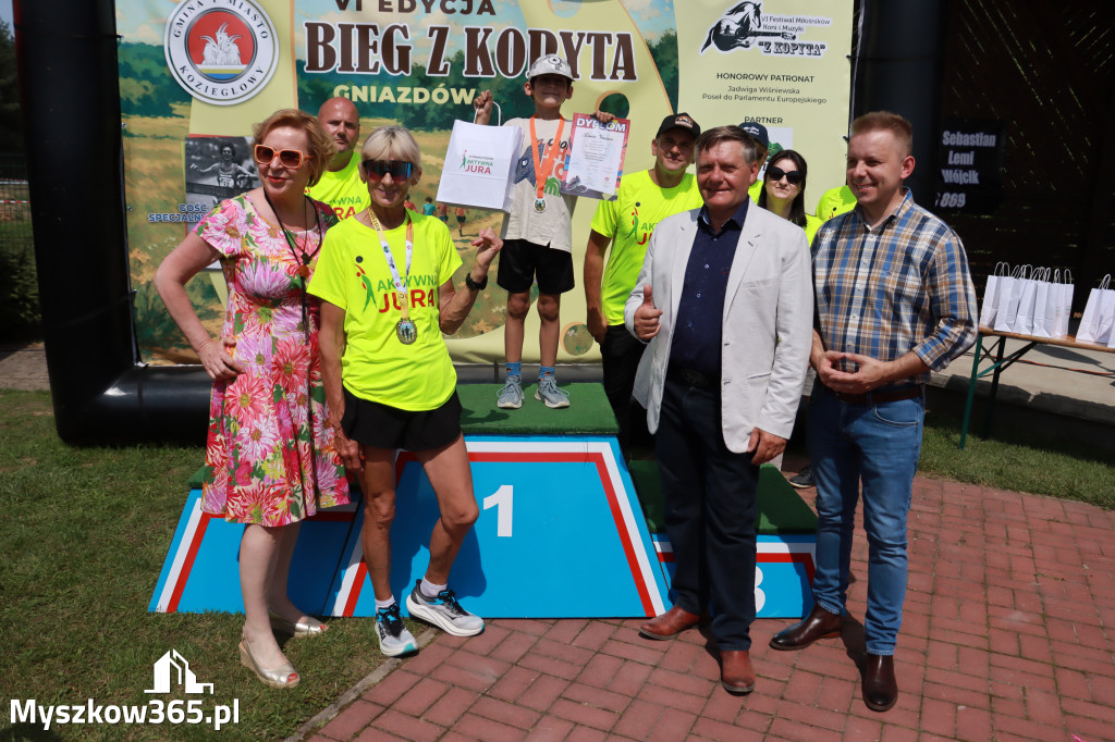 Fotorelacja IV: Dekoracje - Bieg z małego kopytka, młodego galopu, Bieg z Kopyta - Festiwal z Kopyta 2025