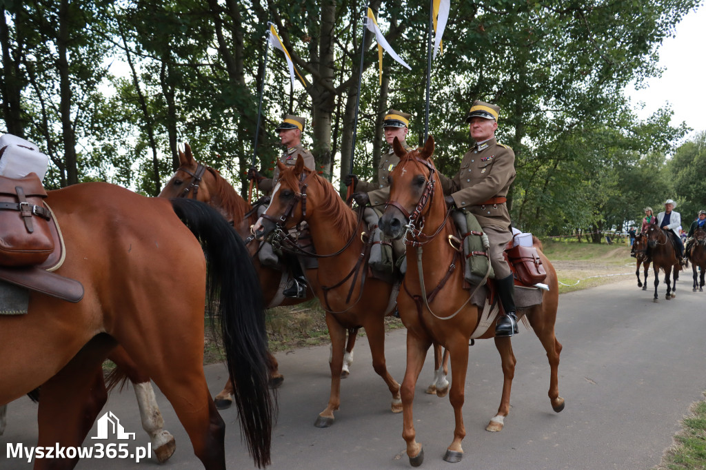 Fotorelacja VI: Parada Konna i MOTO LEGENDY - Festiwal z Kopyta w Gniazdowie