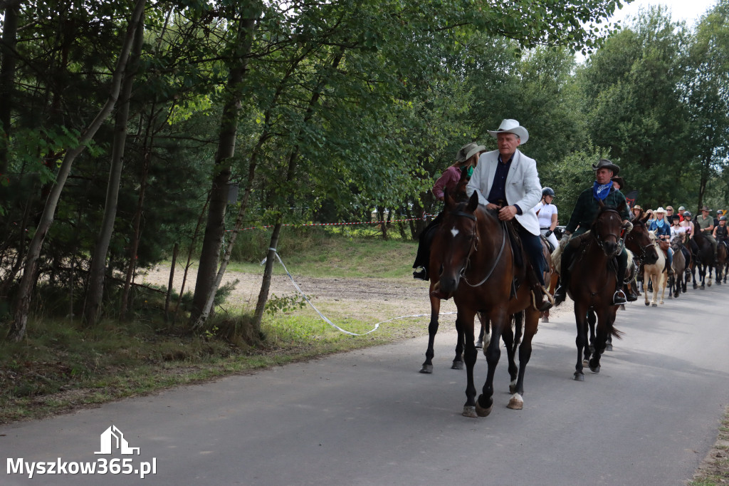 Fotorelacja VI: Parada Konna i MOTO LEGENDY - Festiwal z Kopyta w Gniazdowie