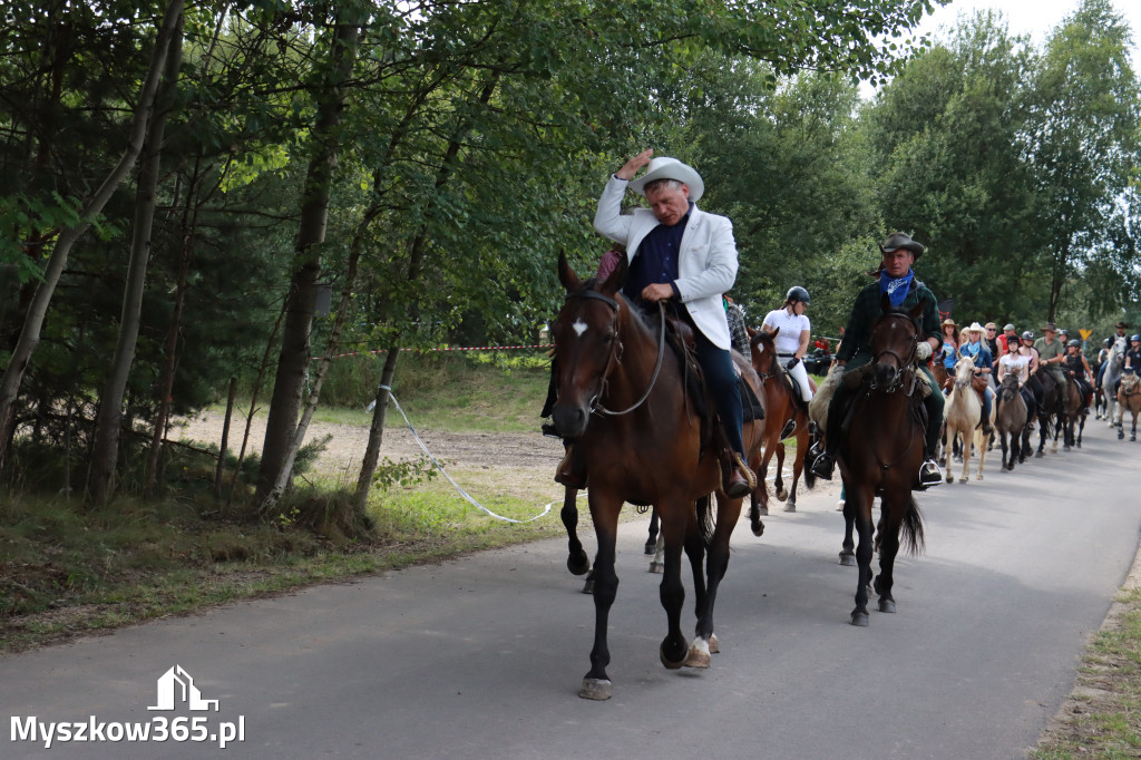 Fotorelacja VI: Parada Konna i MOTO LEGENDY - Festiwal z Kopyta w Gniazdowie