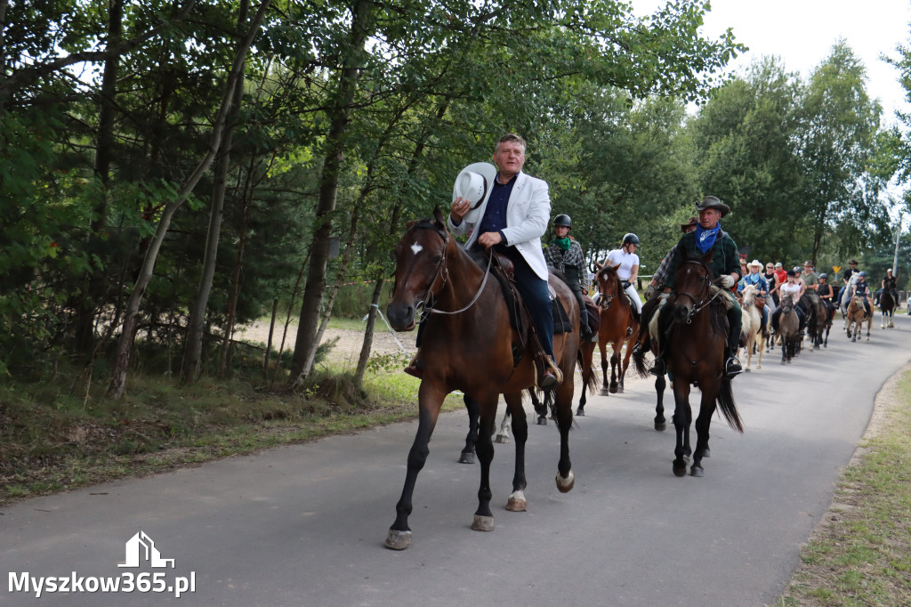 Fotorelacja VI: Parada Konna i MOTO LEGENDY - Festiwal z Kopyta w Gniazdowie
