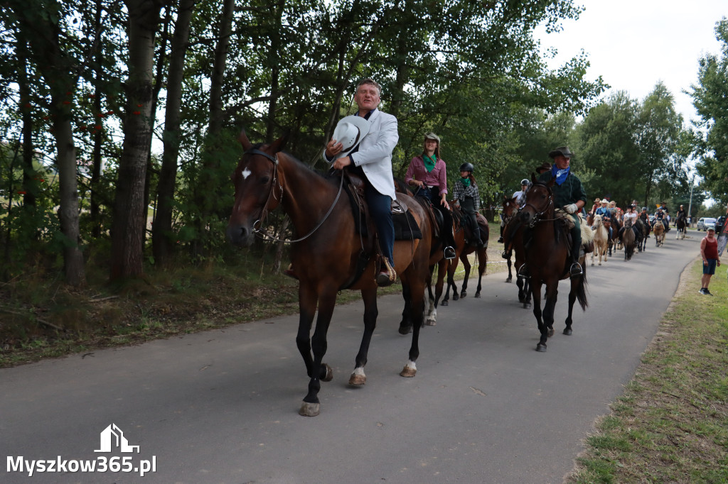 Fotorelacja VI: Parada Konna i MOTO LEGENDY - Festiwal z Kopyta w Gniazdowie