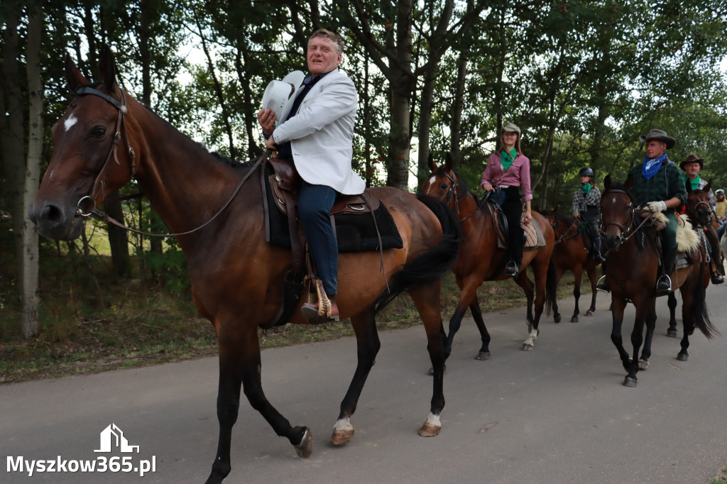 Fotorelacja VI: Parada Konna i MOTO LEGENDY - Festiwal z Kopyta w Gniazdowie