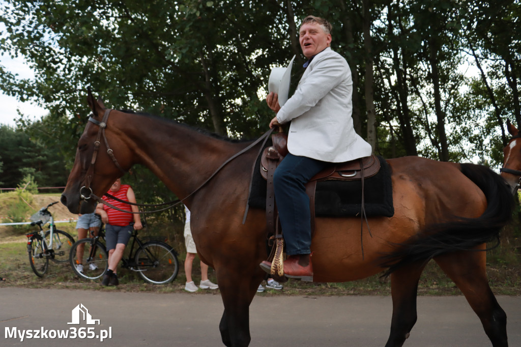 Fotorelacja VI: Parada Konna i MOTO LEGENDY - Festiwal z Kopyta w Gniazdowie