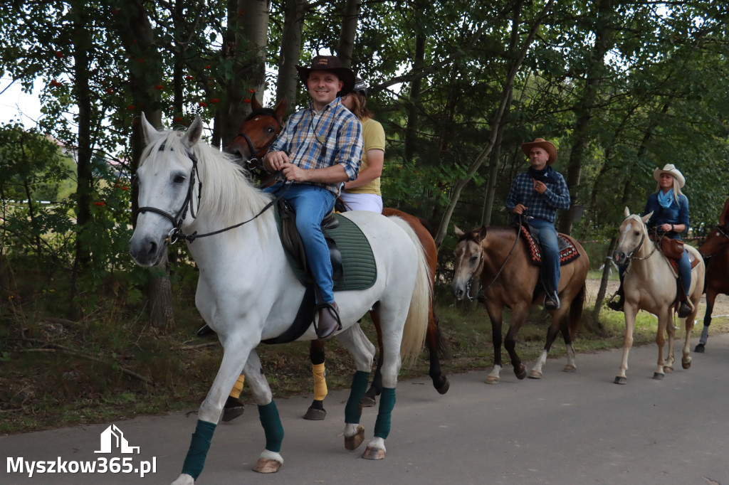 Fotorelacja VI: Parada Konna i MOTO LEGENDY - Festiwal z Kopyta w Gniazdowie