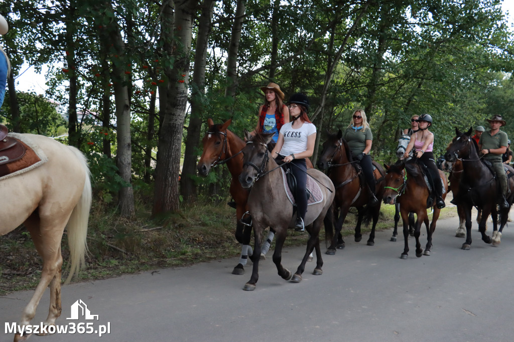 Fotorelacja VI: Parada Konna i MOTO LEGENDY - Festiwal z Kopyta w Gniazdowie