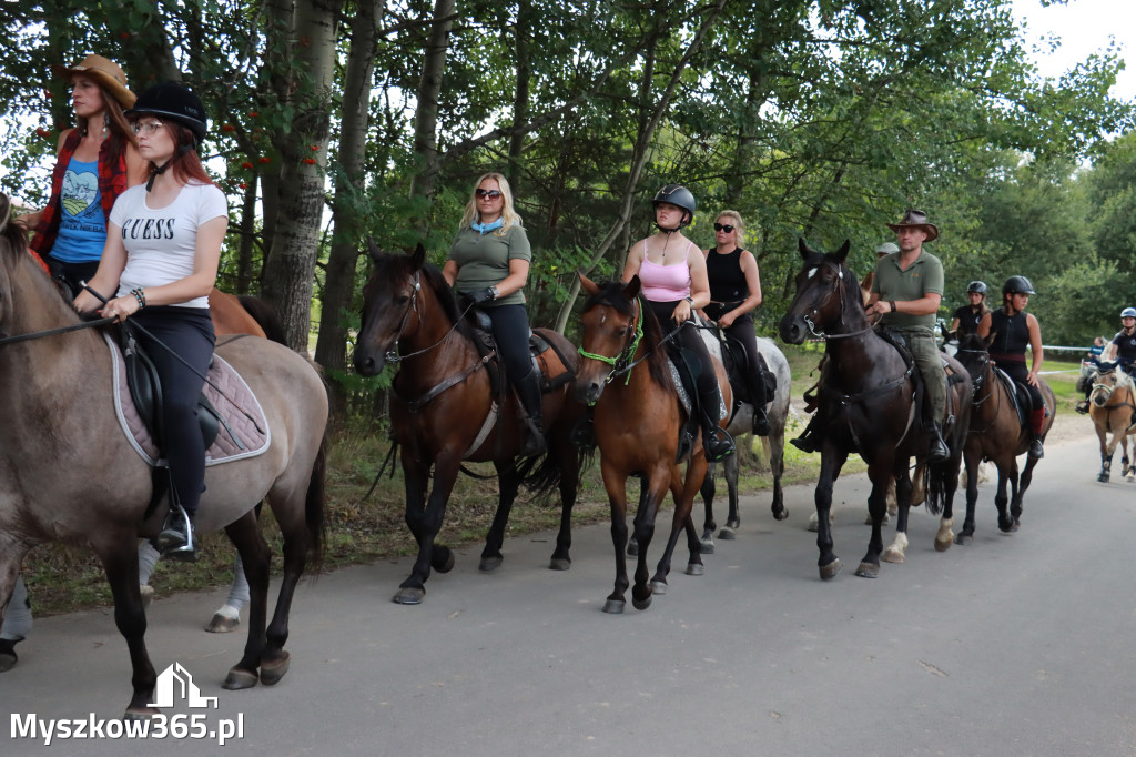 Fotorelacja VI: Parada Konna i MOTO LEGENDY - Festiwal z Kopyta w Gniazdowie