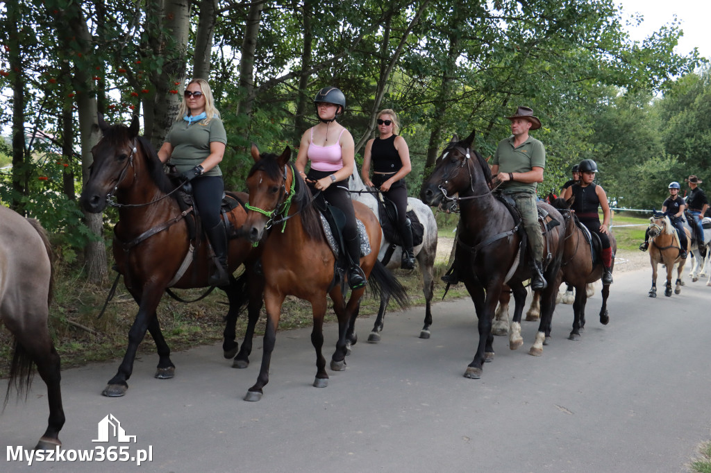 Fotorelacja VI: Parada Konna i MOTO LEGENDY - Festiwal z Kopyta w Gniazdowie