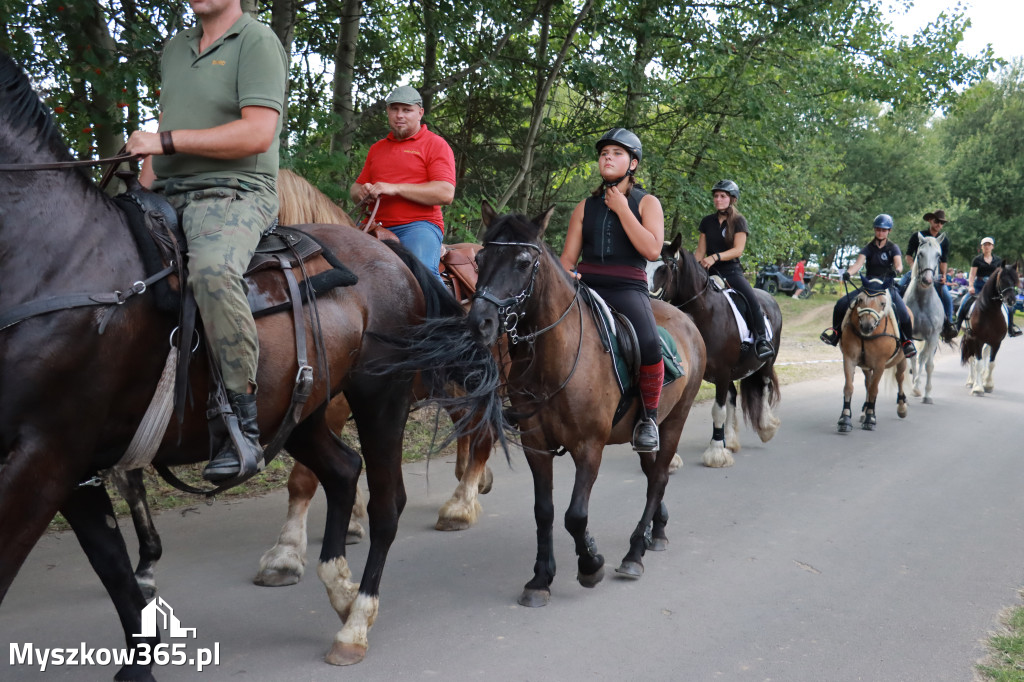 Fotorelacja VI: Parada Konna i MOTO LEGENDY - Festiwal z Kopyta w Gniazdowie