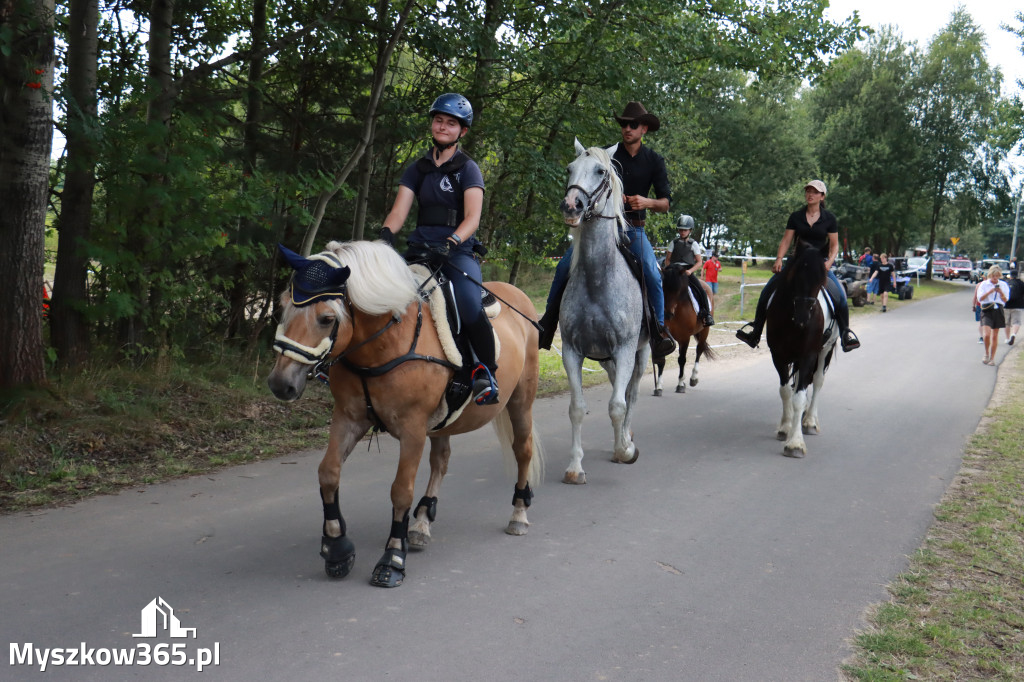 Fotorelacja VI: Parada Konna i MOTO LEGENDY - Festiwal z Kopyta w Gniazdowie