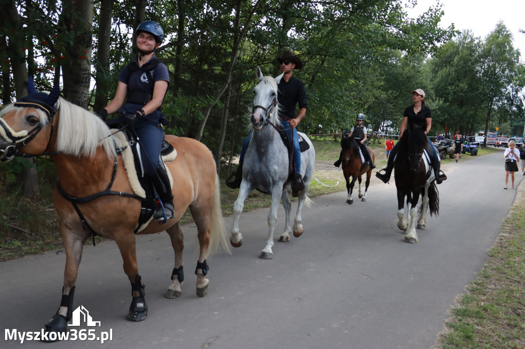 Fotorelacja VI: Parada Konna i MOTO LEGENDY - Festiwal z Kopyta w Gniazdowie