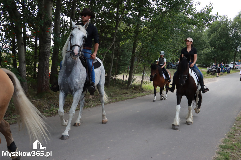 Fotorelacja VI: Parada Konna i MOTO LEGENDY - Festiwal z Kopyta w Gniazdowie