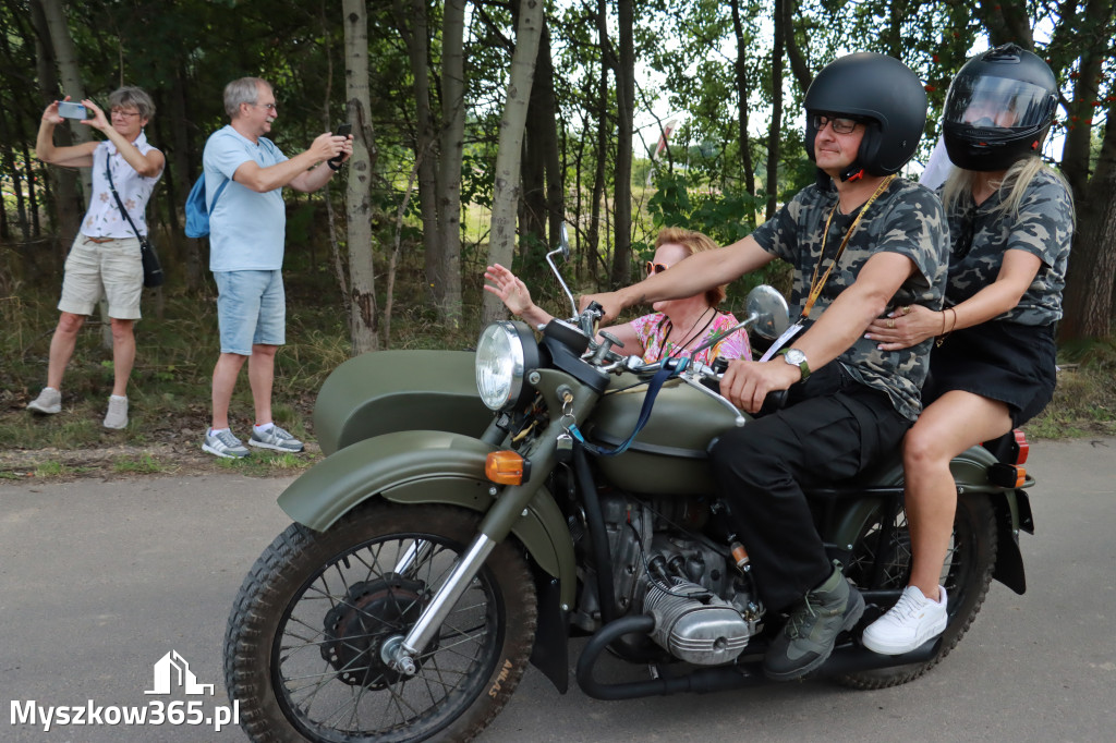 Fotorelacja VI: Parada Konna i MOTO LEGENDY - Festiwal z Kopyta w Gniazdowie