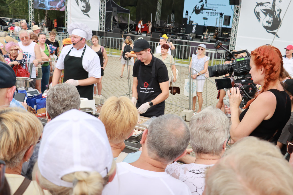Fotorelacja VII: Rączka Gotuje i konkurs Najsmaczniejsze Kopytka - Festiwal z Kopyta w Gniazdowie