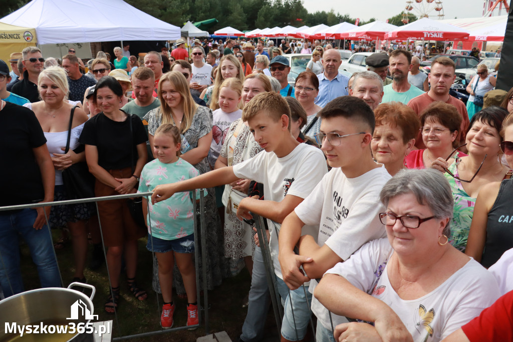 Fotorelacja VII: Rączka Gotuje i konkurs Najsmaczniejsze Kopytka - Festiwal z Kopyta w Gniazdowie