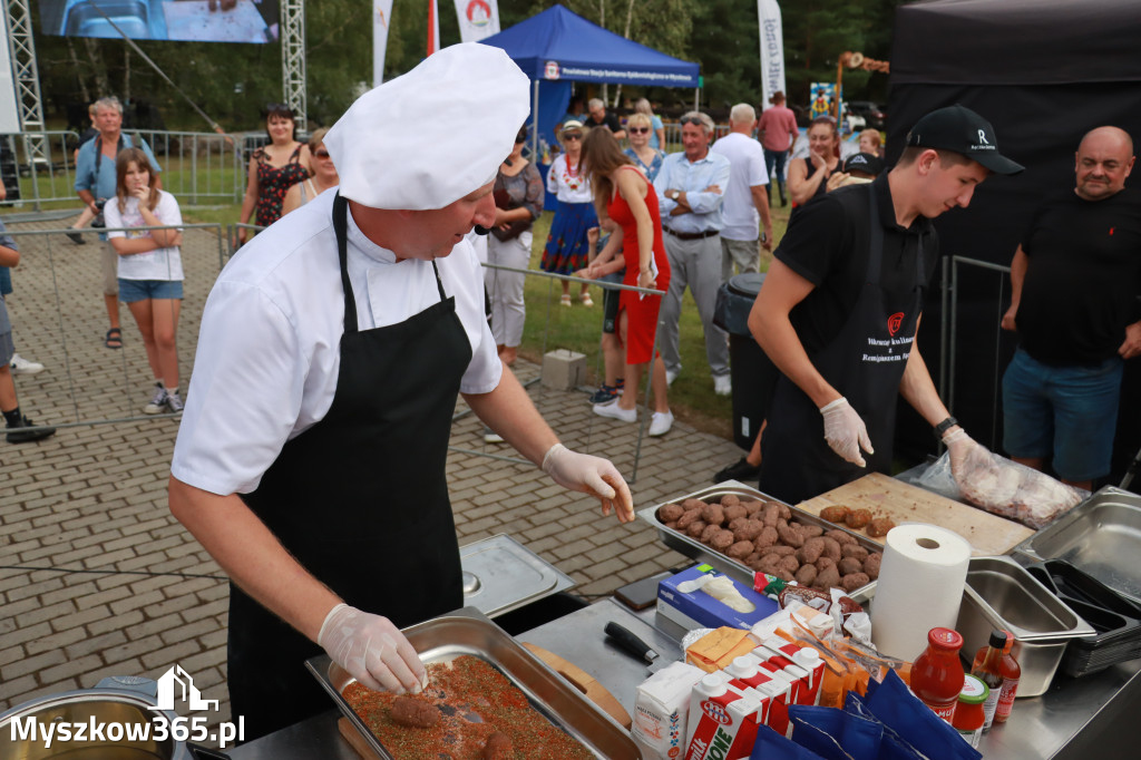Fotorelacja VII: Rączka Gotuje i konkurs Najsmaczniejsze Kopytka - Festiwal z Kopyta w Gniazdowie