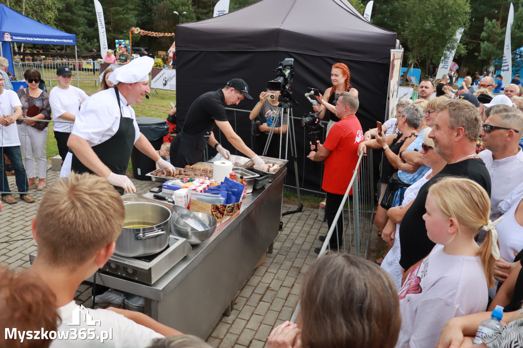 Fotorelacja VII: Rączka Gotuje i konkurs Najsmaczniejsze Kopytka - Festiwal z Kopyta w Gniazdowie